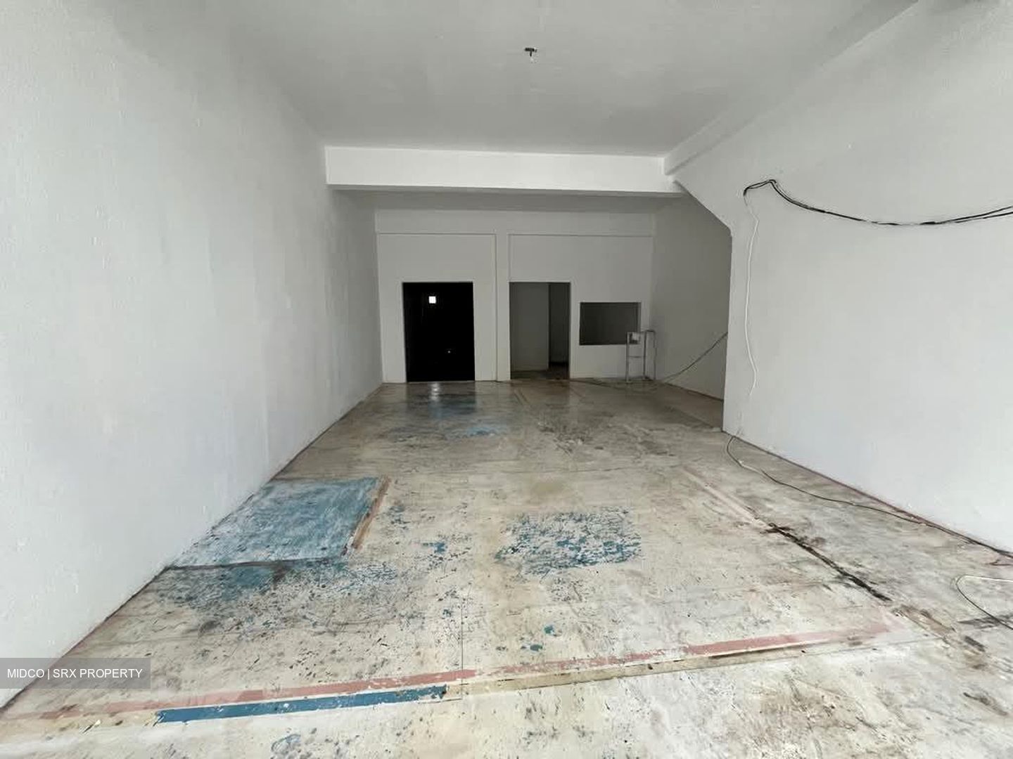 Changi Road (D14), Shop House #570510151